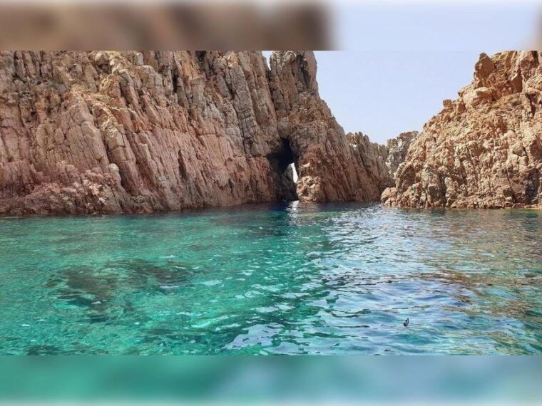 cargese-capo-rosso-snorkeling-and-sea-cave-tour