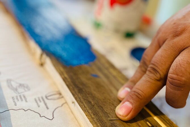 caribbean-driftwood-making-in-san-juan