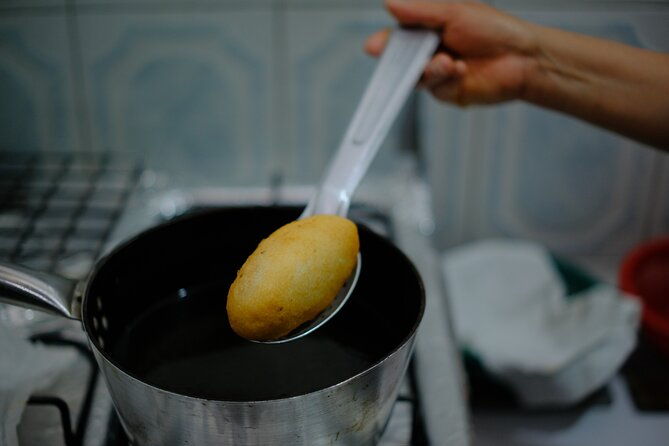 carimanola-cooking-class-in-bogota