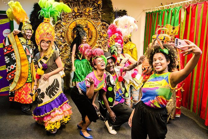 carnaval-experience-backstage-tour-at-samba-city-with-cocktail