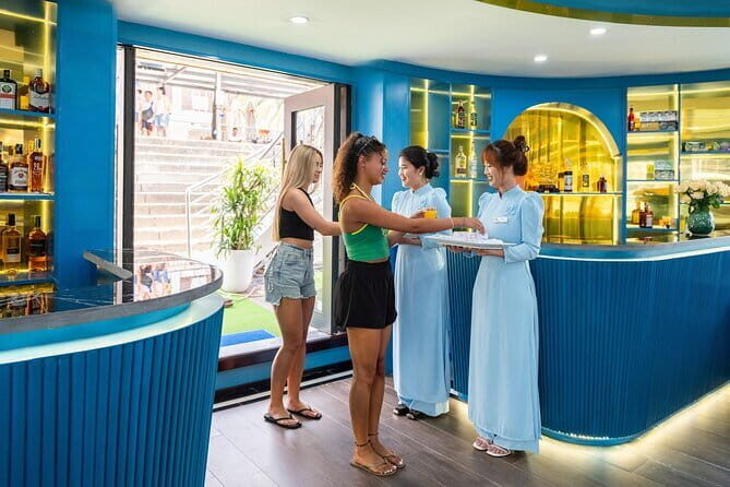 Carnival Cruises - Halong Day Cruise 5-Star, Caves, Kayak & Lunch - Practical Tips for Making the Most of Your Day