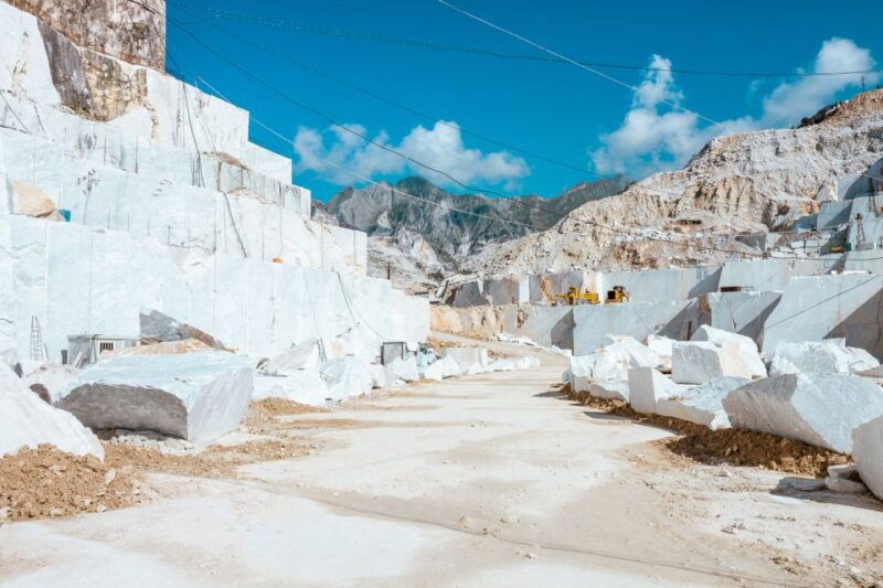 carrara-marble-quarries-day-tour
