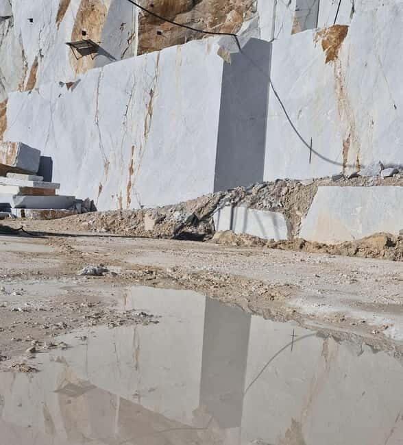 Carrara marble quarries with lard tasting: Off-road quarry tour - An In-Depth Look at the Off-Road Quarry Tour