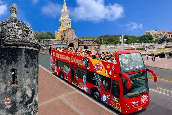 cartagena-city-tour-hop-on-hop-off-2-story-tourist-bus
