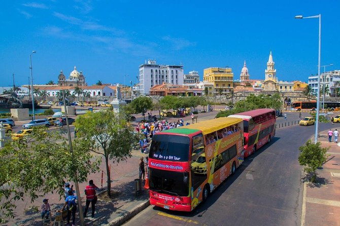 cartagena-city-tour-hop-on-hop-off-2-story-tourist-bus
