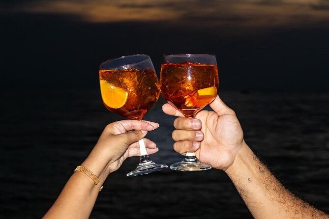 cartagena-co-pirate-night-skyline-bay-tour-w-drinks-apps