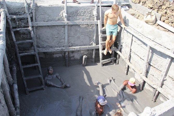 cartagena-mud-volcano-el-totumo