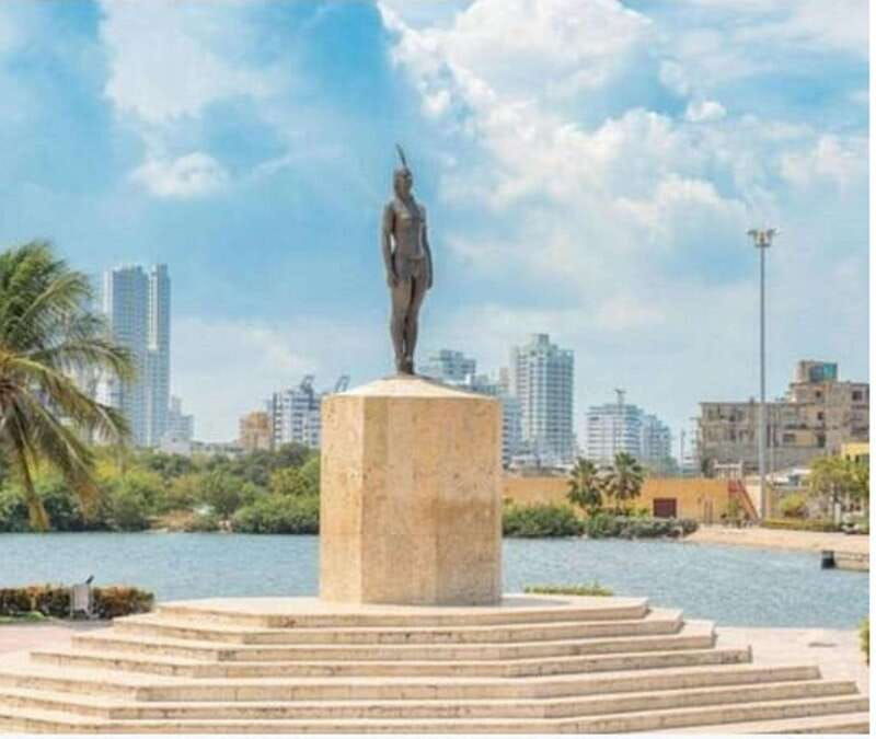 cartagena-panoramic-city-tour-monuments-walls-castle
