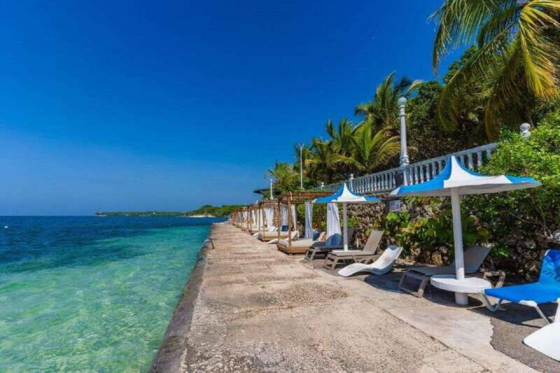 Cartagena: PRIVATE ROSARIO ISLAND UNLIMITED DRINKS - Key Points  