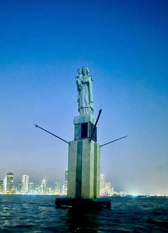 Cartagena: Private Sunset and Night Boat Tour - Authentic Insights from Past Guests