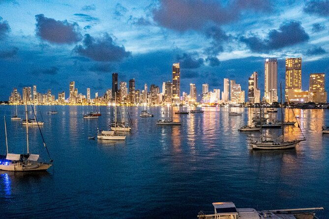 cartagena-sunset-private-boat-tour