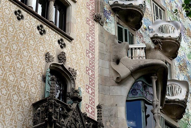 casa-batllo-entrance-tickets-and-smart-guide