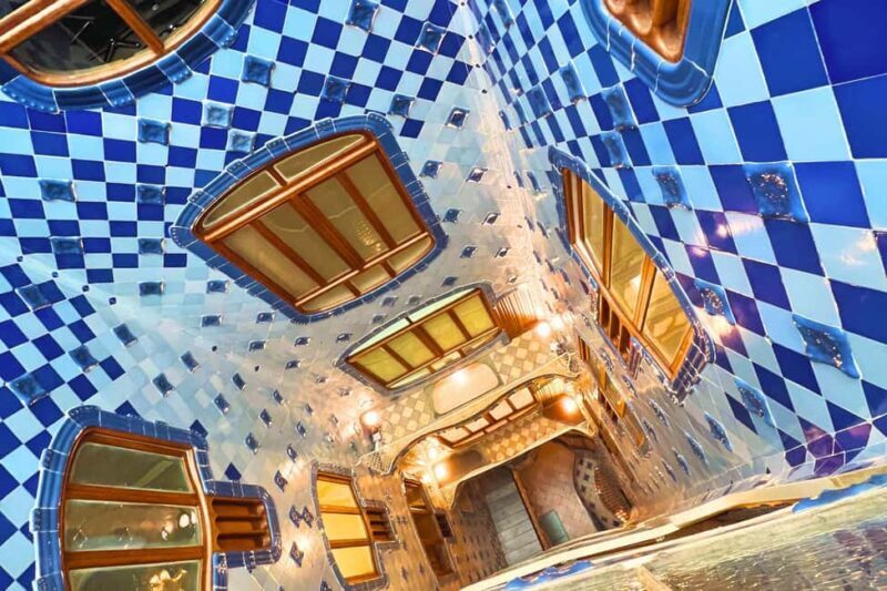 Casa Batlló First Access Tour With Sagrada Família Upgrade - What Makes This Tour Stand Out?