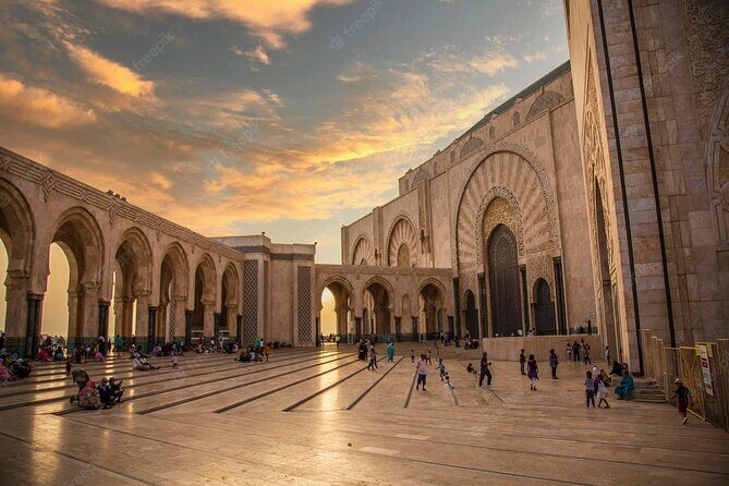 Casablanca Airport Layover Tour with Return to Airport or Hotel Dropoff - Price and Value: Is It Worth It?