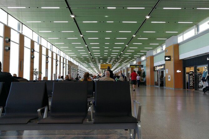 Casablanca Airport Transfer - The Vehicle and Comfort