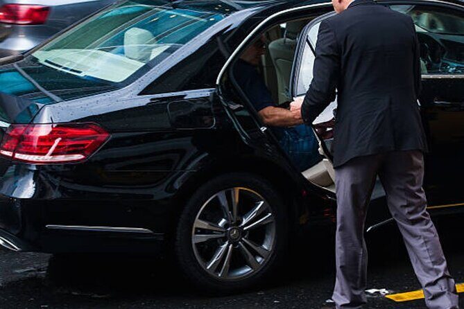 Casablanca Airport Transfer to any hotel in Casablanca city - The Sum Up