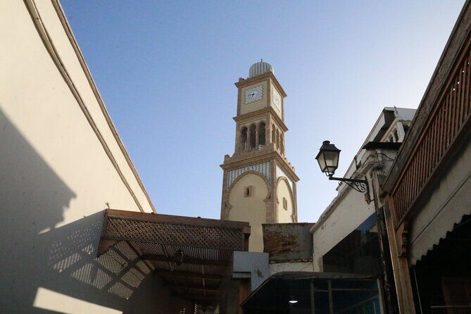 Casablanca and Morocco Shared Walking Tour with Licensed Guide - Key Points
