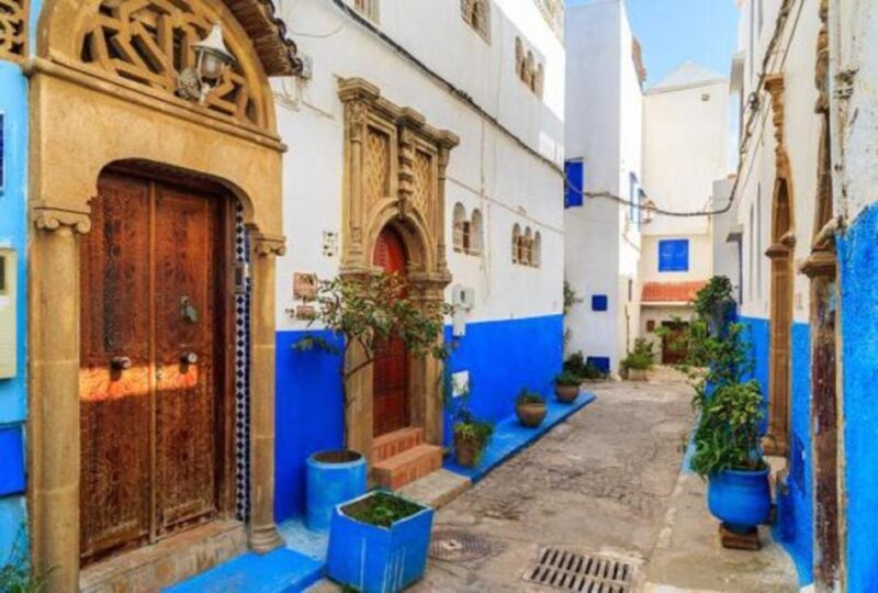 Casablanca & Rabat: A Captivating Journey from Casablanca - A Well-Rounded Introduction to Moroccos Twin Capitals