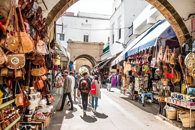 Casablanca Tour : Casablanca City Guided tour with lux vehicule - An In-Depth Look at the Casablanca Experience