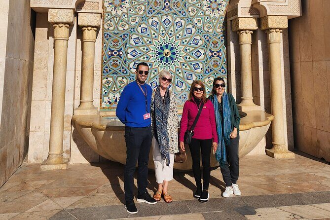 Casablanca walking tour with an academic tour guide - Key Points