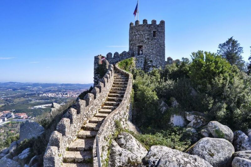 cascais-city-cabo-da-roca-and-sintra-tuk-tuk-tour