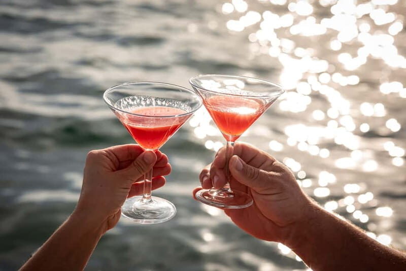 Cascais: Private boat with skipper, fuel, food and drinks - Practical Details and Considerations