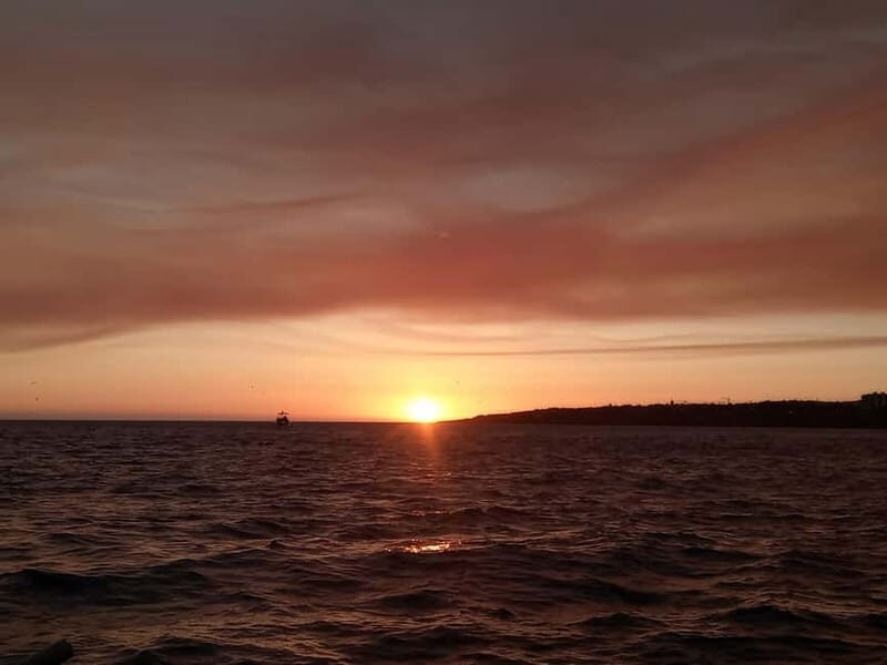 Cascais: Sunset Boat Trip with Welcome Drinks - What to Expect from the Cascais Sunset Boat Trip