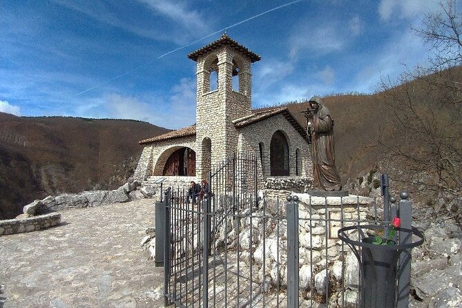 cascia-santa-rita-and-roccaporena-from-rome-private-day-tour-2