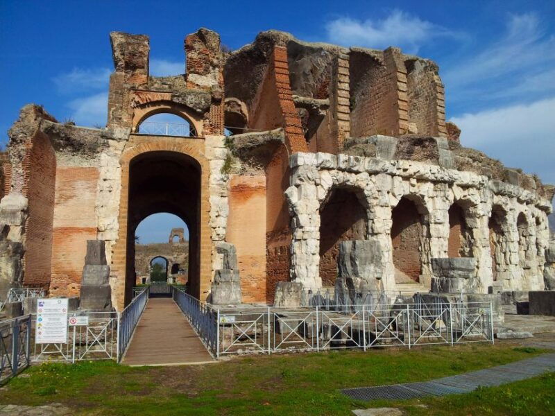 caserta-royal-palace-and-spartacus-amphitheater-tour