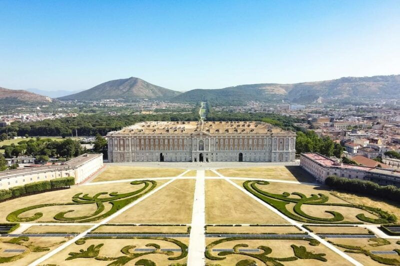 caserta-royal-palace-gardens-small-group-tour-with-shuttle