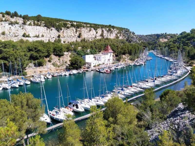 cassis-2-calanques-hiking-tour-with-swimming