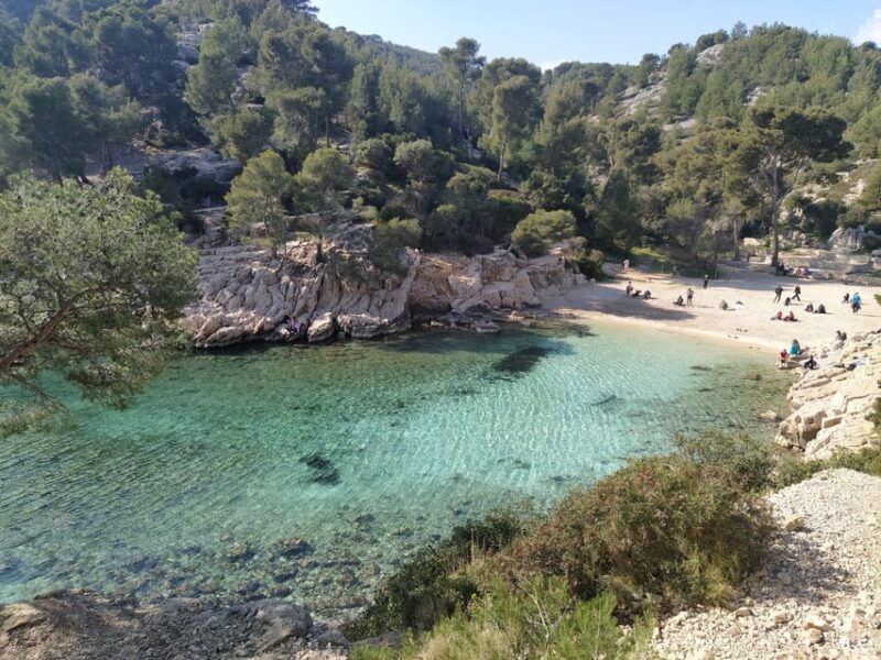 cassis-2-calanques-hiking-tour-with-swimming