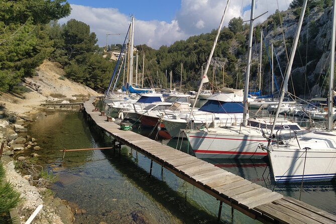 cassis-hike-port-miou-port-pin-en-vau
