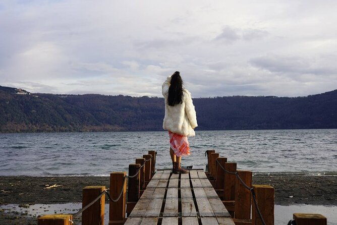 castel-gandolfo-and-lake-albano-winery-tour-on-new-or-vintage-car
