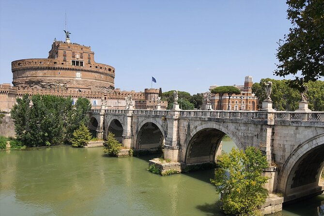 castel-santangelo-pantheon-piazza-navona-tour-for-kids-and-families-in-rome
