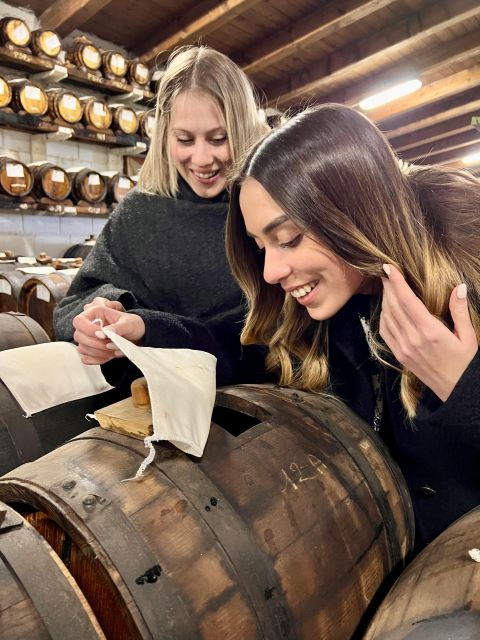 castelfranco-emilia-real-balsamic-vinegar-tour-and-tasting