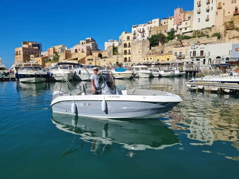 Castellammare del Golfo: Boat Rental half day in october - Exploring the Itinerary in Detail
