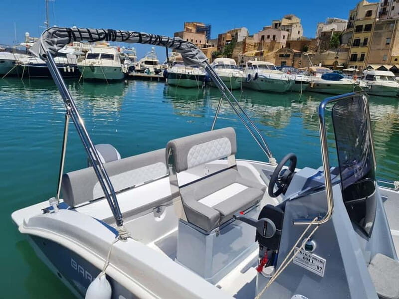 Castellammare del Golfo: Full-Day Boat Rental in July - Key Points