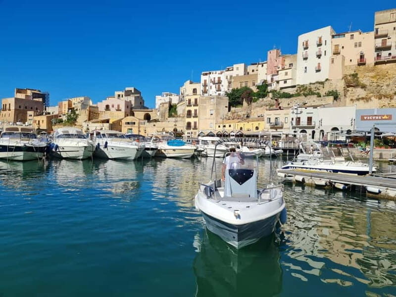 Castellammare del Golfo: Half-Day Boat Rental in august - Key Points  