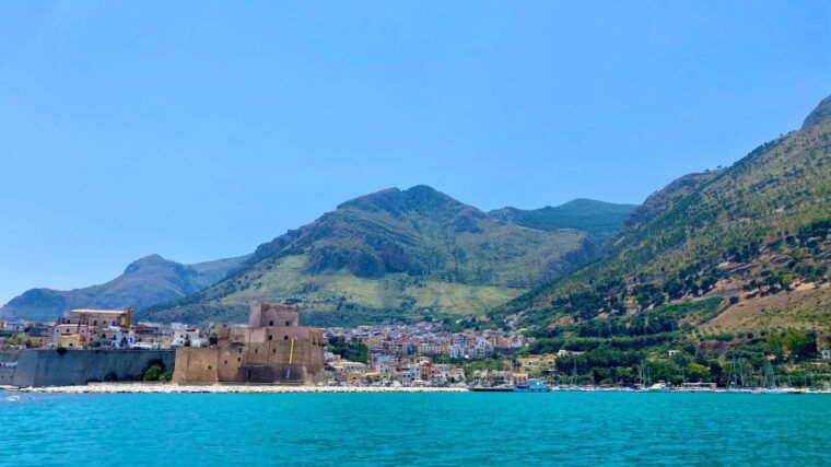 castellammare-del-golfo-snorkeling-cruise-day-trip