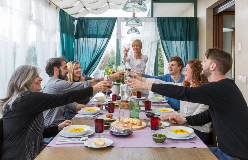 castellina-in-chianti-dining-experience-at-a-locals-home