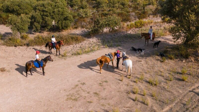 castelsardo-horseback-in-sedini