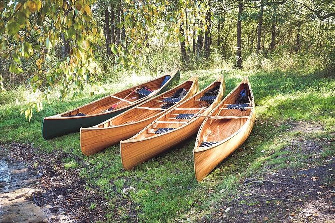 castle-island-premium-guided-canoe-tour-at-trakai-historical-park