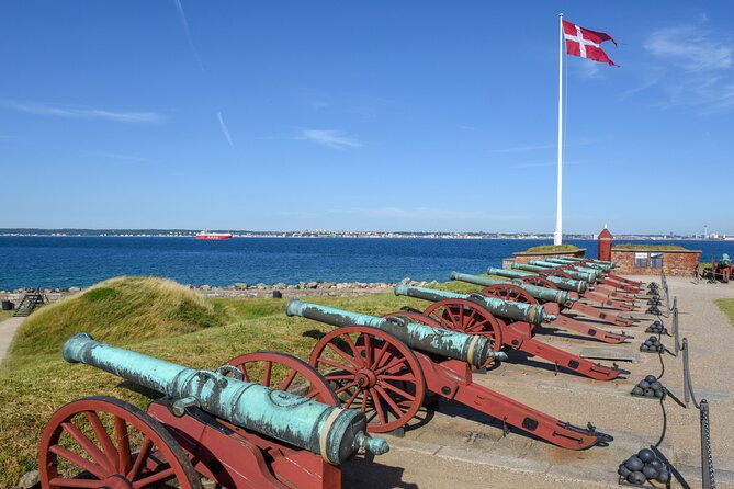 castles-of-kronborg-and-frederiksborg-from-copenhagen-by-car