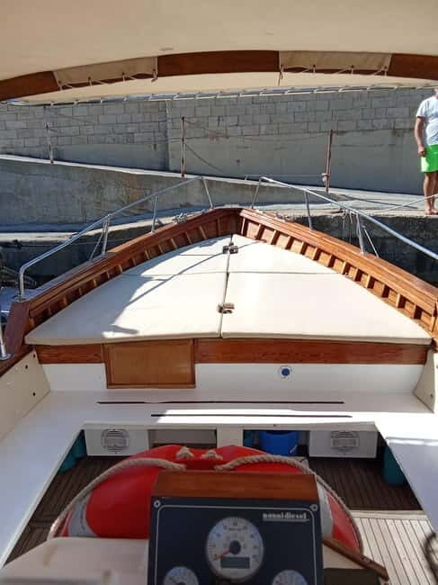 CASTRO-MALEPASSO: 3H CAVES BOAT TOUR WITH APERITIVE - The Itinerary in Detail