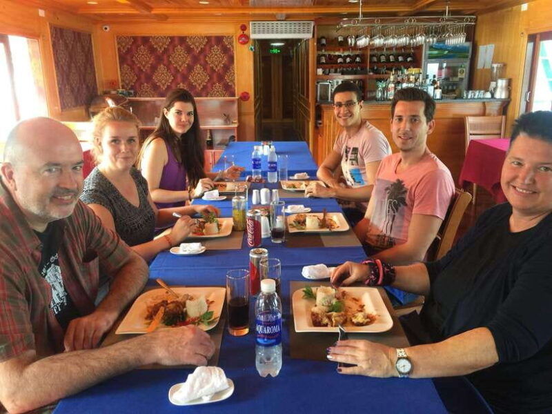 cat-ba-2-day-lan-ha-bay-cruise-with-activities-meals