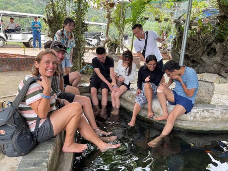 Cat Ba/Ha Noi: Halfday Viet Hai cycling, Lan Ha kayaking - Discovering the Beauty of Lan Ha Bay