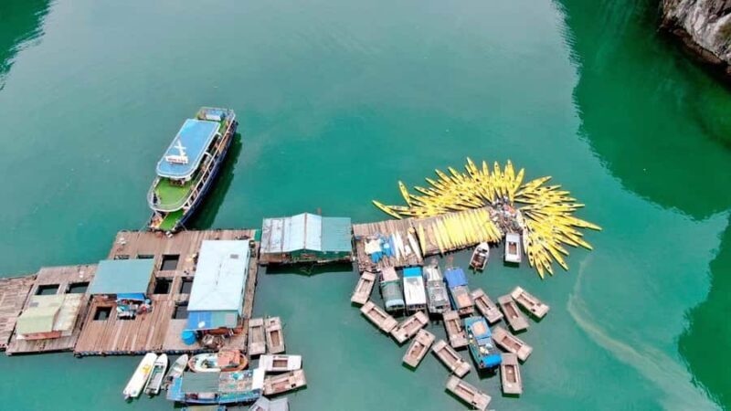 Cat Ba/Ha Noi: Halfday Viet Hai cycling, Lan Ha kayaking - Kayaking at Tai Keo Lagoon