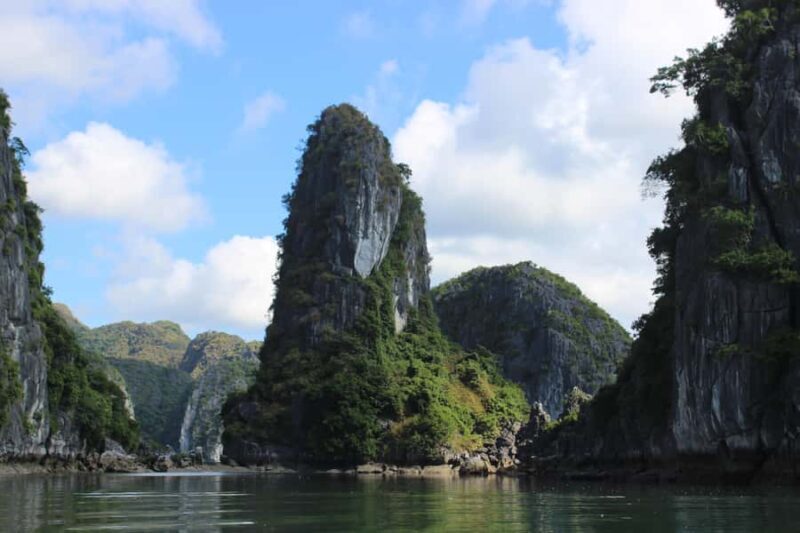 Cat Ba/Ha Noi: Halfday Viet Hai cycling, Lan Ha kayaking - Detailed Breakdown of the Itinerary
