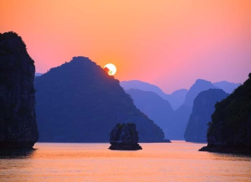 Cat Ba Island - Lan Ha Bay Sunset Tour: Kayak and Swim - Introduction